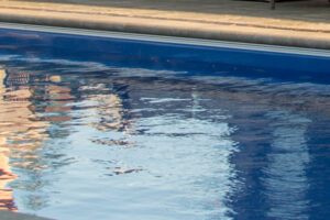 best-chemicals-vibranz-for-fiberglass-swimming-pools