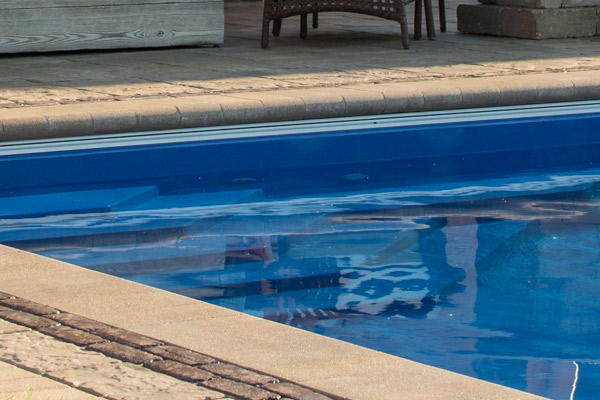 best-fiberglass-pool-care-vibranz